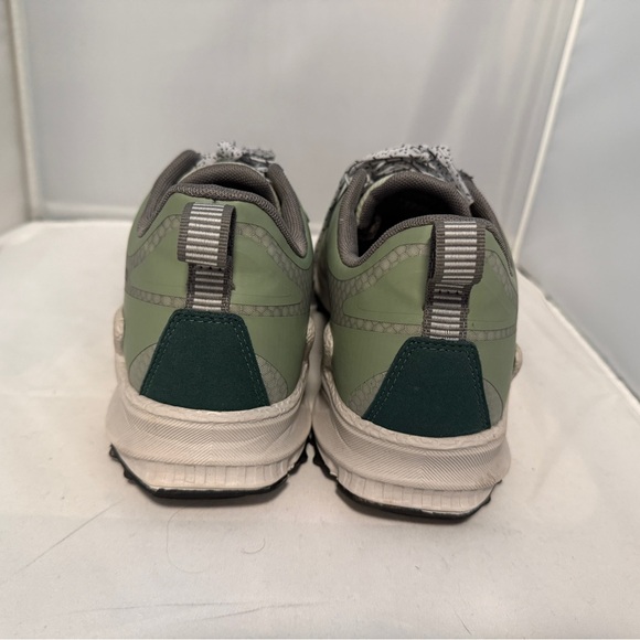 Women's Keen  Zionic Waterproof Hiking Shoe 8.5 - Picture 9 of 10